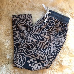 Fun tribal print pant